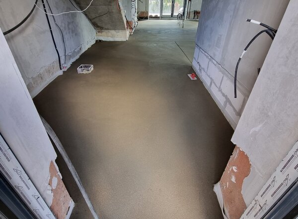 Стяжка в частном доме После-min